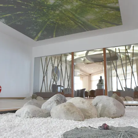 Atrium Platinum & Отель 5*