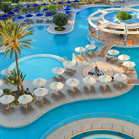 Atrium Platinum & 5* Иксиа