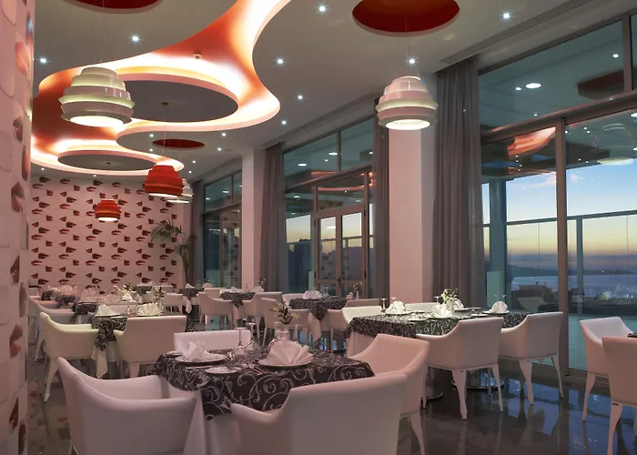 Atrium Platinum & Ixiá