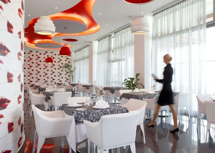 Atrium Platinum & Szálloda 5*