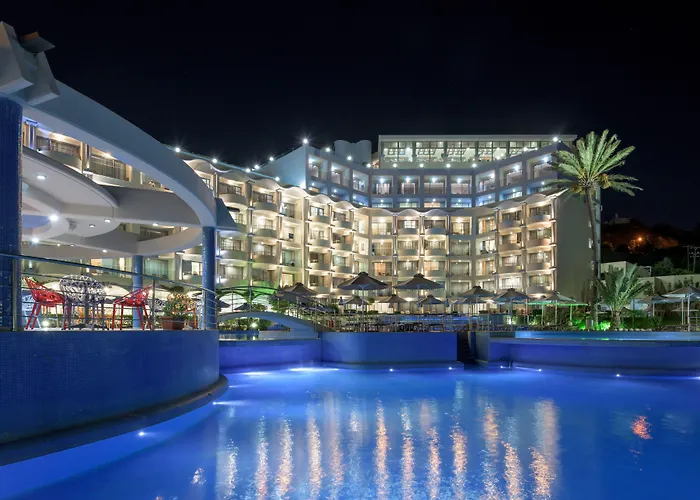 Atrium Platinum & Szálloda