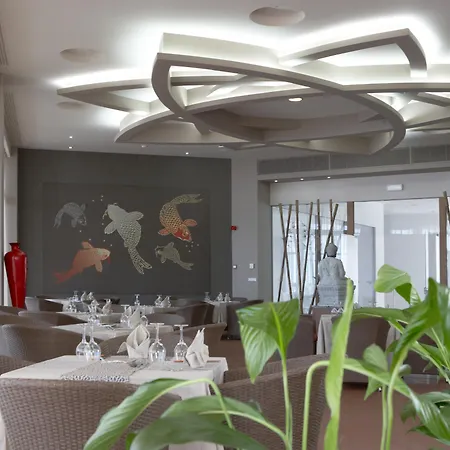 Atrium Platinum & Hotel 5*