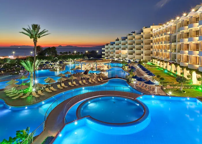 فندق وسبا Atrium Platinum