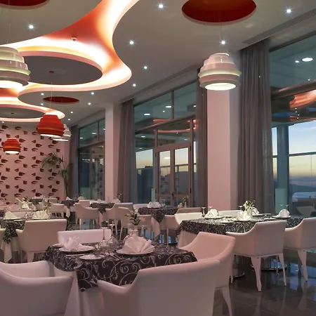 中庭铂金水疗度假酒店 依克希亚