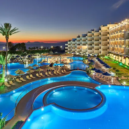 فندق وسبا Atrium Platinum