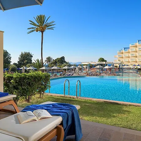 中庭铂金水疗度假酒店 5*