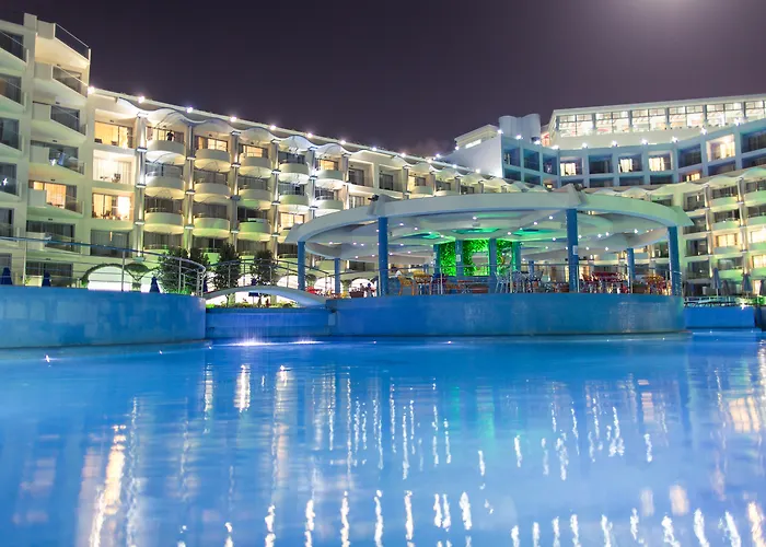 Atrium Platinum & Hotel