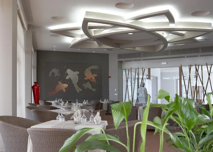Atrium Platinum & Hotel 5*
