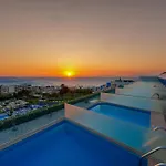 Ξενοδοχείο Atrium Platinum & Ιξιά