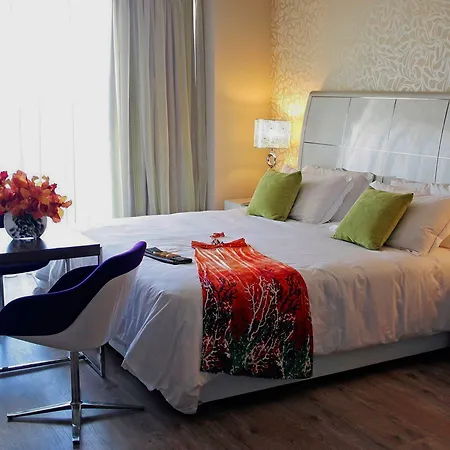 Atrium Platinum & Hotel