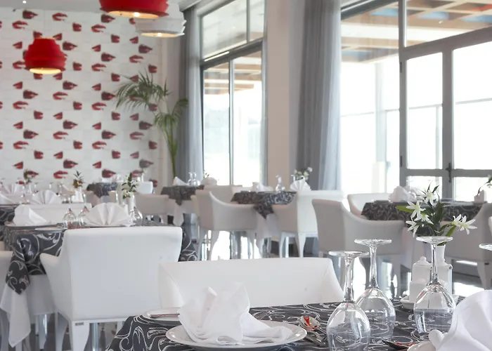 Atrium Platinum & Hotel 5*